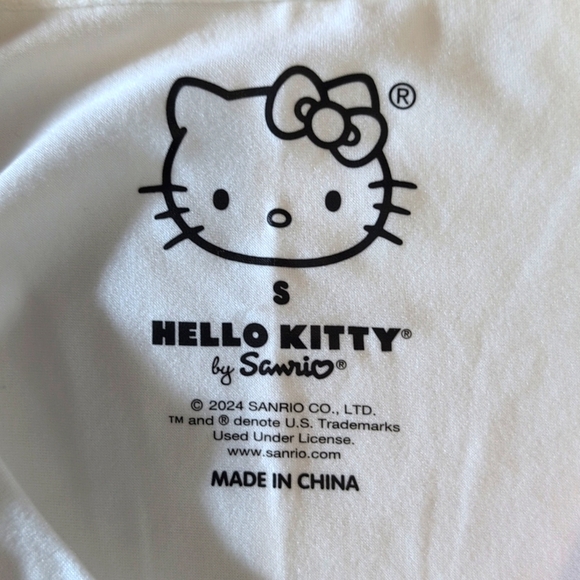 Hello Kitty Shirt Size Small - Picture 2 of 6